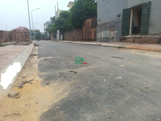 Đất đấu giá Thụy Lâm Đông Anh (X4 Thụy Lôi) – Đường trải nhựa 5.5m